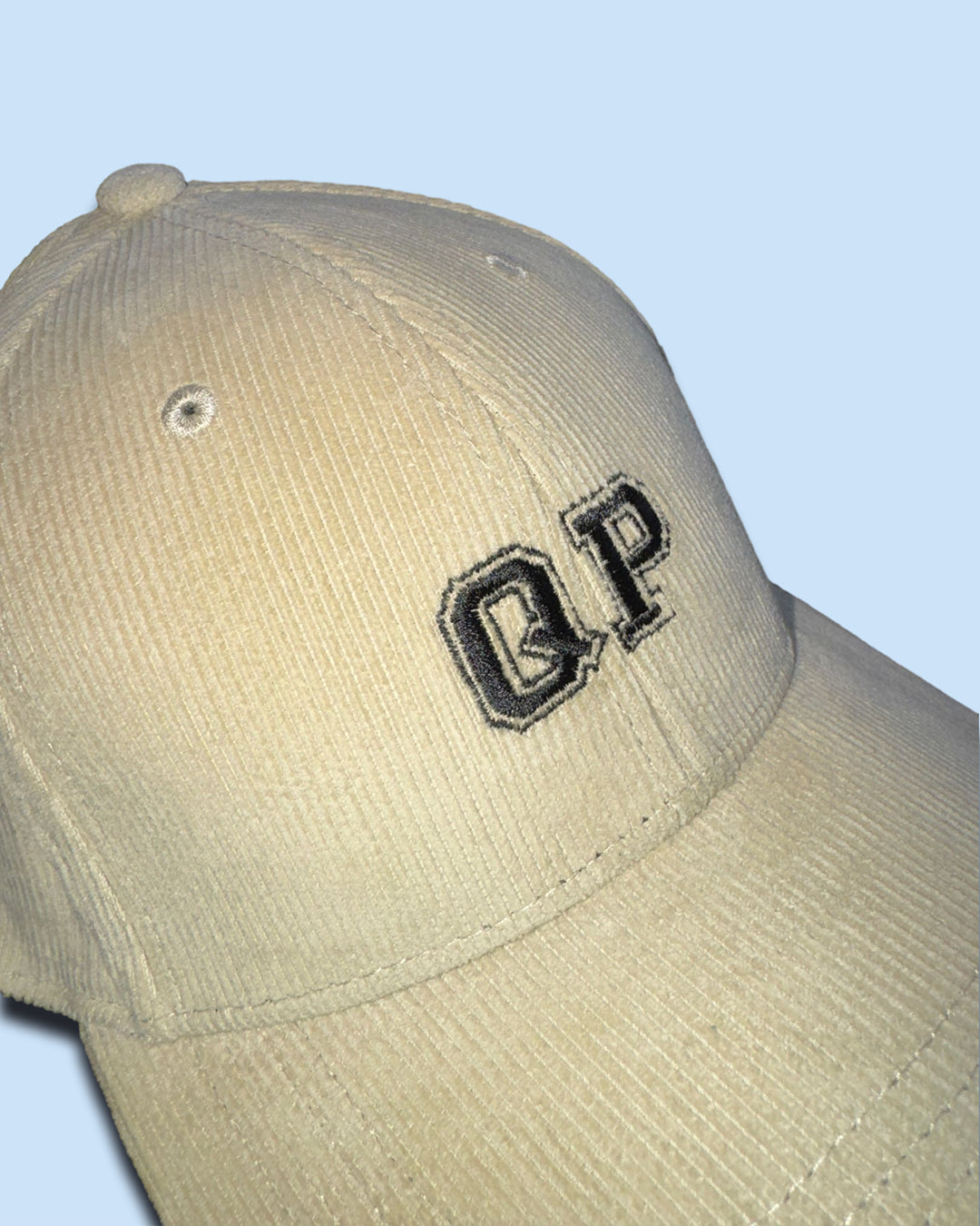 QP Cord Cap creme/schwarz